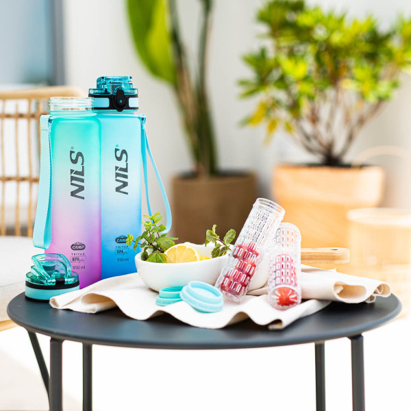 Butelka niebieska tritanowa Nils Camp NCD04