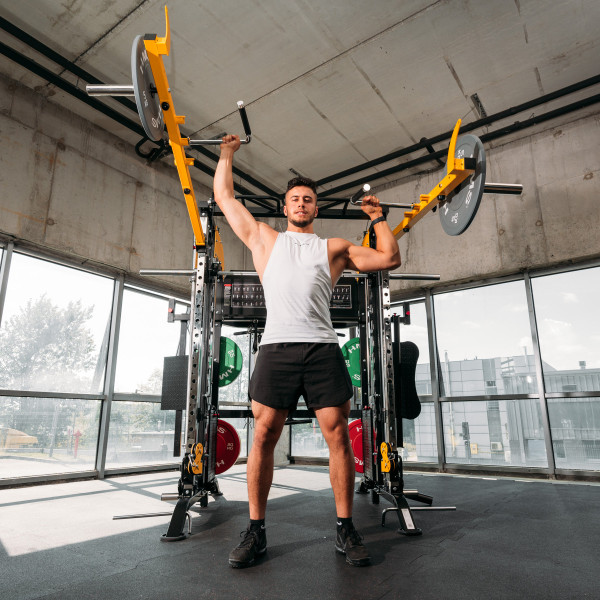 Multifunkcyjna suwnica Smitha Cyklon X, HMS[nie mam pewności co oznacza "z wyposażeniem", więc nie mogę tego potwierdzić, czy nadal ma to być częścią nazwy]