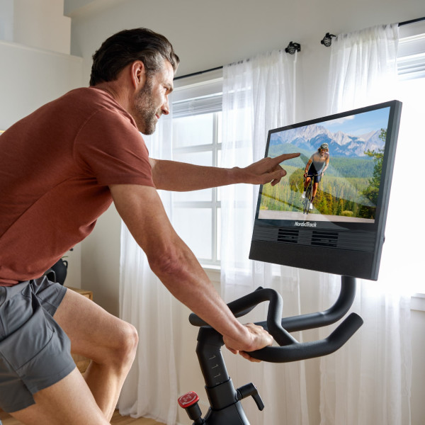 Rower spinningowy Nordic Track 24 Studio Bike